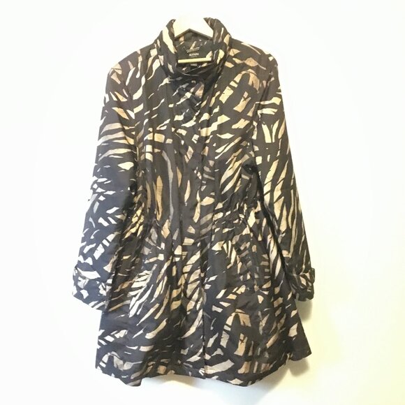 Alfani Abstract Animal Print Collared Jacket - Picture 4 of 13